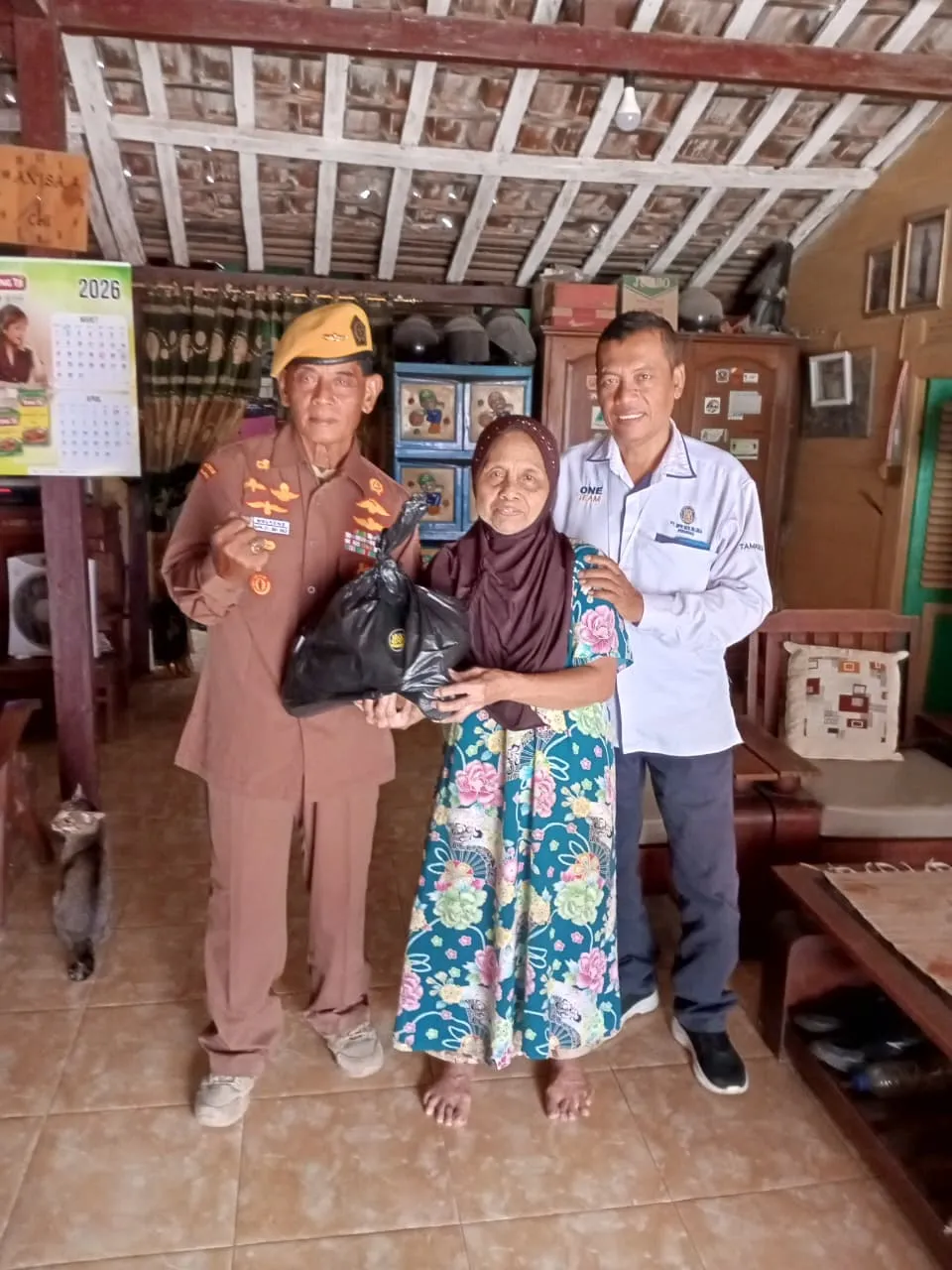 BERBAGI SEMBAKO DENGAN PURNAWIRAWAN VETERAN DI WILAYAH KECAMATAN JEPON